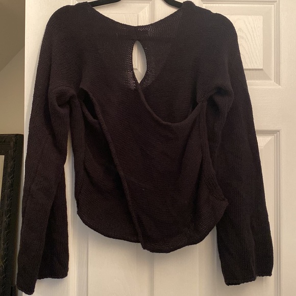 AMERICAN EAGLE one size black open back sweater - Picture 2 of 2